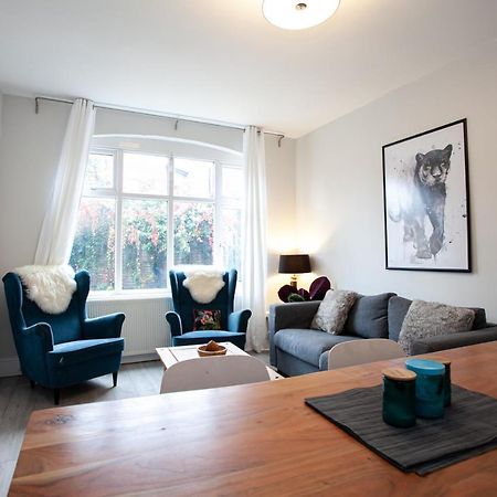 The Safari House - Your Ultimate Relaxation Destination Manchester Luaran gambar