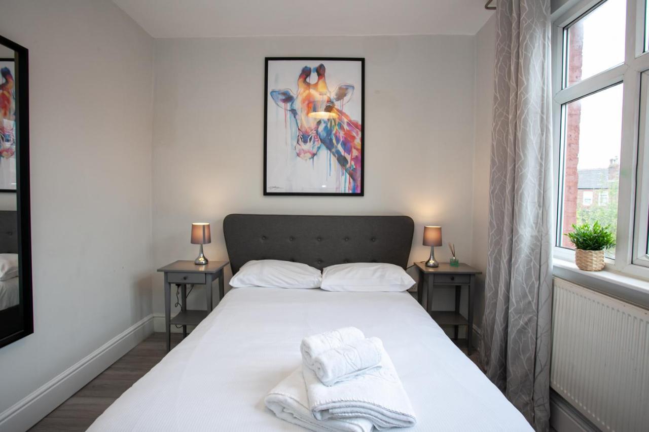 The Safari House - Your Ultimate Relaxation Destination Manchester Luaran gambar