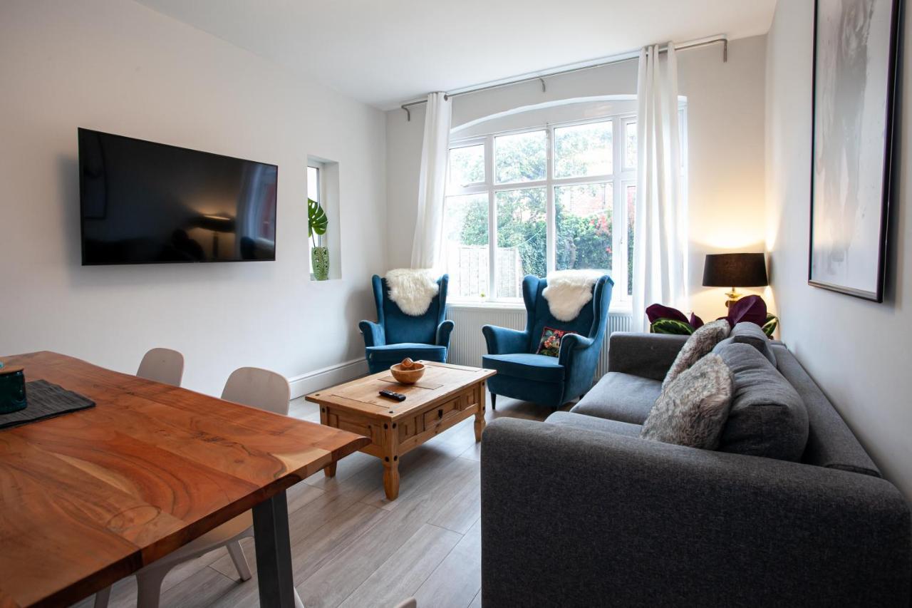 The Safari House - Your Ultimate Relaxation Destination Manchester Luaran gambar