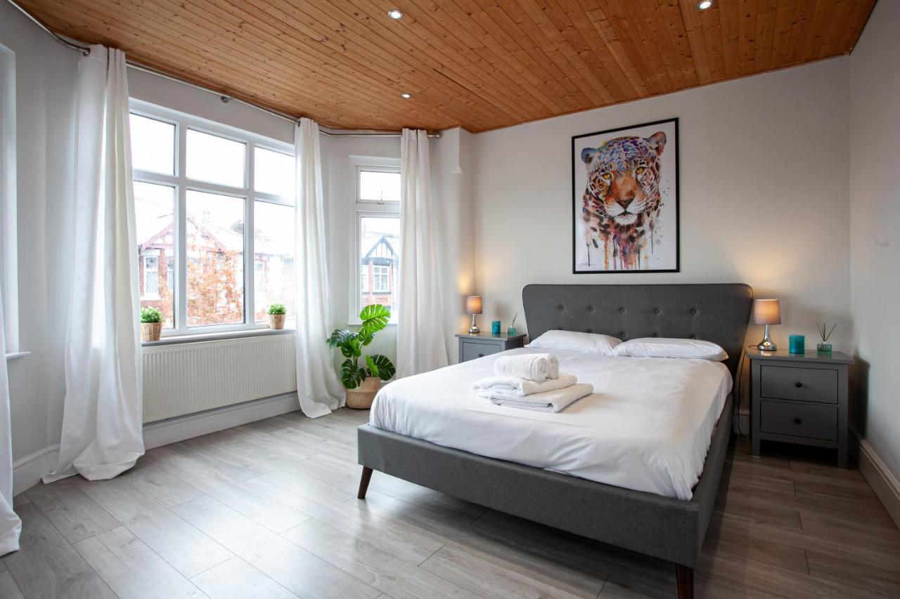 The Safari House - Your Ultimate Relaxation Destination Manchester Luaran gambar
